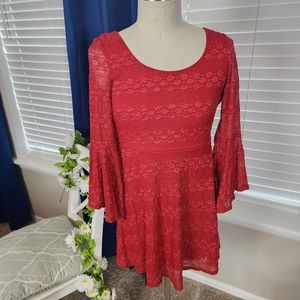 Love Reign Mini Dress Red Lace With Bell Sleeve Sz. Medium